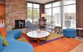 Fairfield Inn & Suites Calhoun